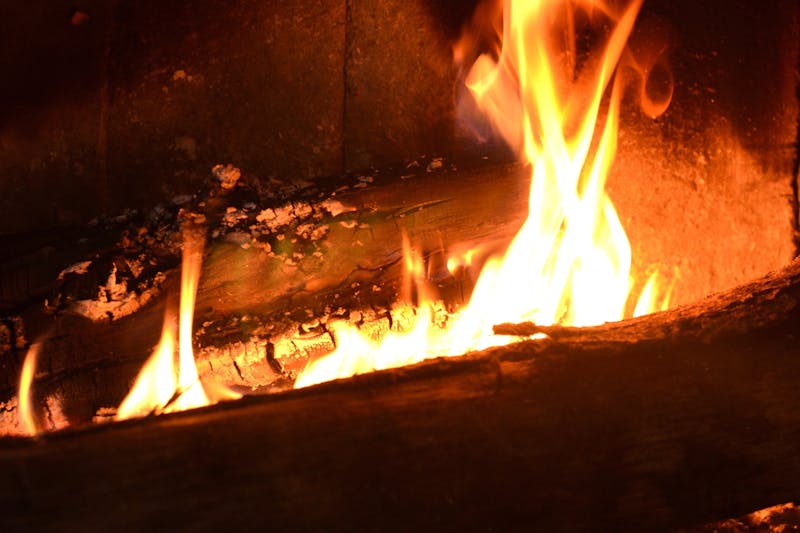 Tablou electric cu termostate și regulatoare pentru sistemul de încălzire