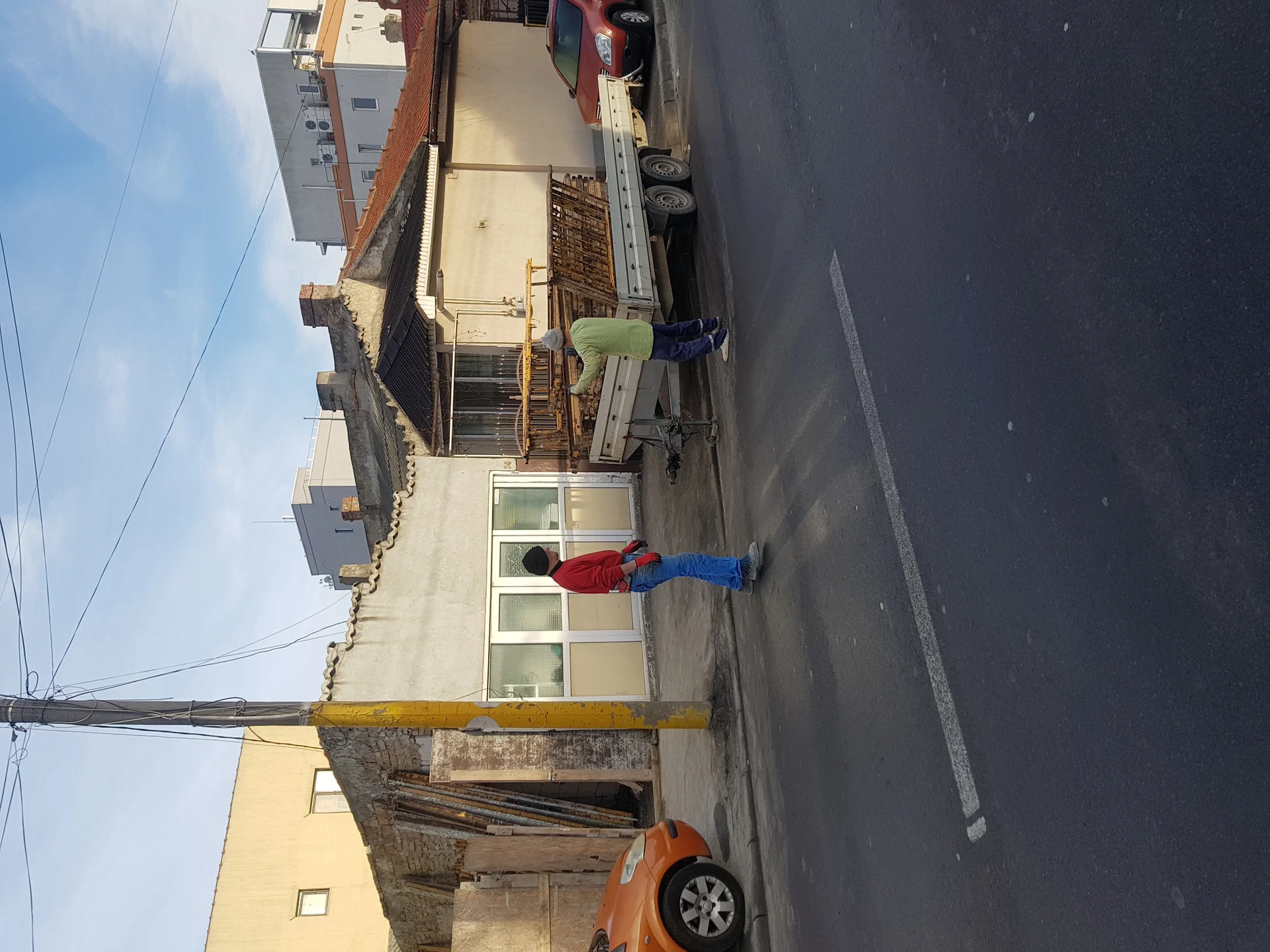 Fațadele și Amenajările Exterioare - foto 1